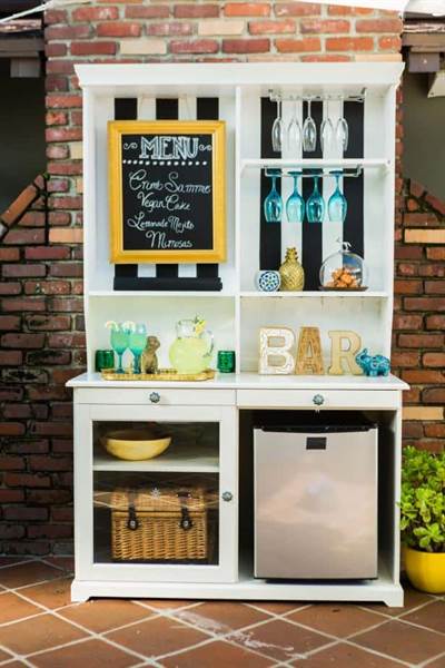 Diy hutch upcycle đến quán bar ngoài trời