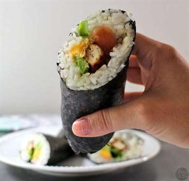 Burrito sushi đậu hũ