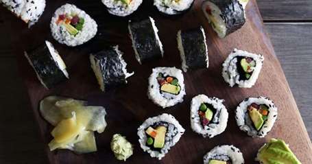 Sushi rau tự làm