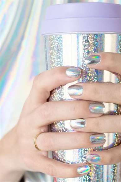 Diy holographic unicorn mani