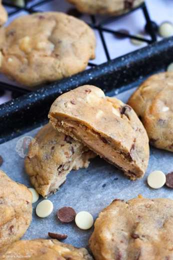 1642839051 563 Salted Caramel Cheesecake Cookies