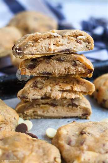 1642839058 930 Salted Caramel Cheesecake Cookies