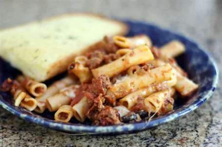 Crock pot pizza pasta hầm