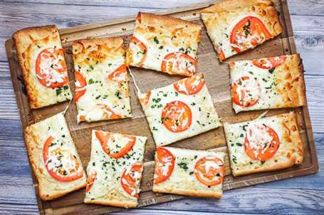 Công thức bánh pizza trắng 30 phút