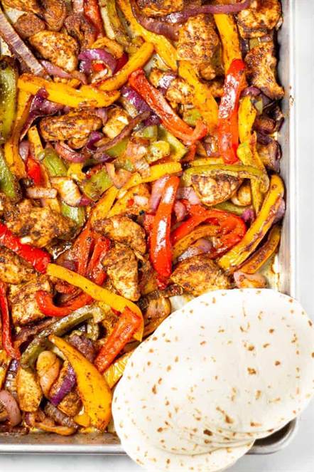 Sheet pan fajitas 30 phút công thức