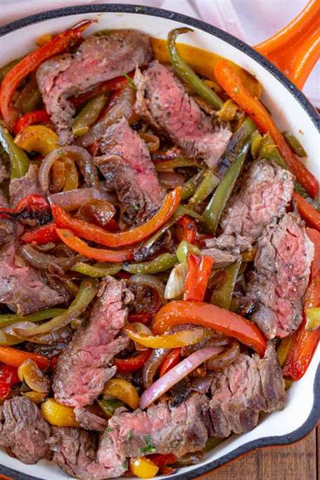 Món fajitas bít tết