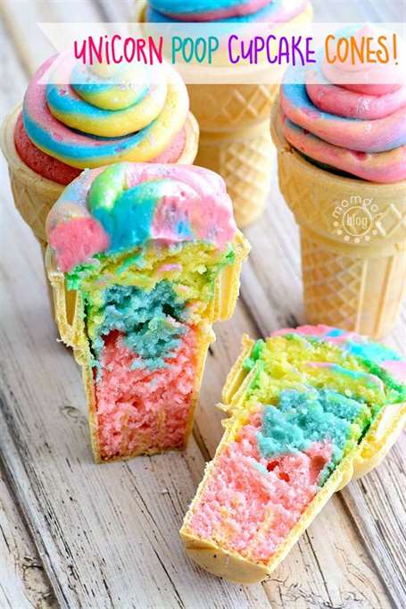 Unicorn poop công thức bánh cupcake hình nón