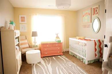 1643205375 968 Pink and Peach Girls Nursery by Design Loves Chi tiet