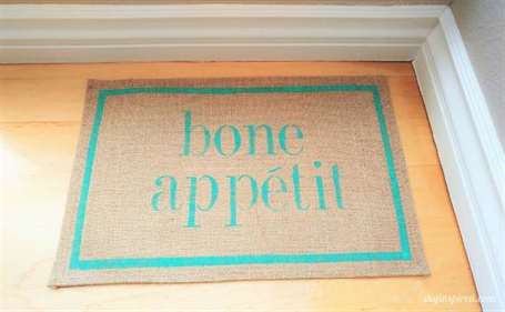 1643228258 234 Bone Appetit DIY Dog Bowl Mat