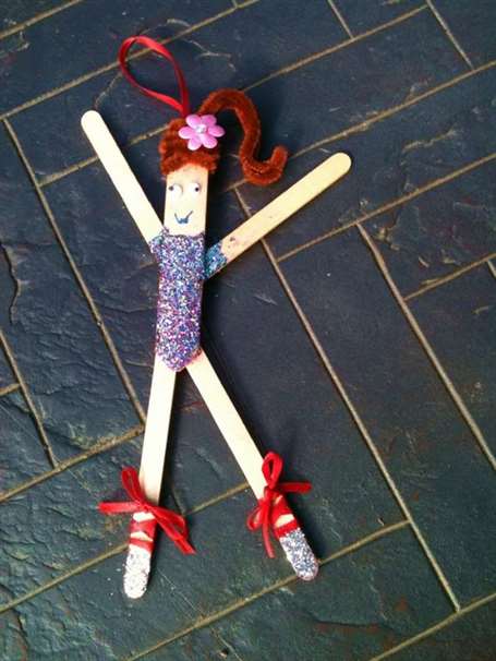 Popsicle stick trang trí thể dục dụng cụ