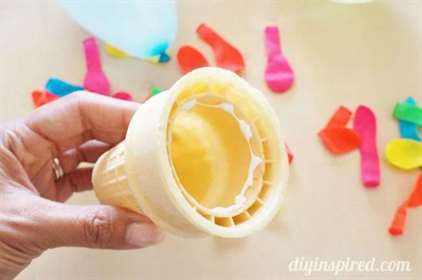 Ice Cream Cone Party Banner DIY (2)