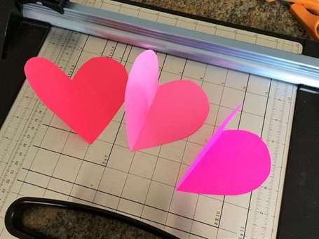 Trang trí trái tim bằng giấy 3D