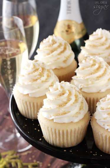 Công thức làm bánh cupcake sâm panh