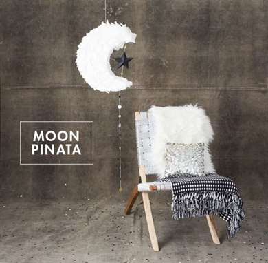 Moon pinata diy