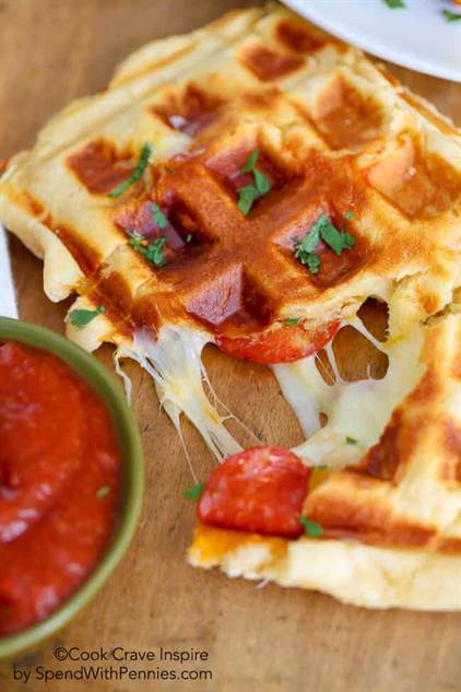 Bánh pizza bằng sắt waffle