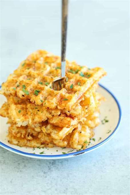 Waffle sắt tater tots