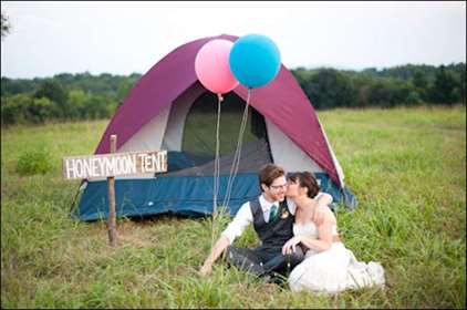 1643603803 887 Fuchsia va Turquoise Virginia Barnyard Wedding