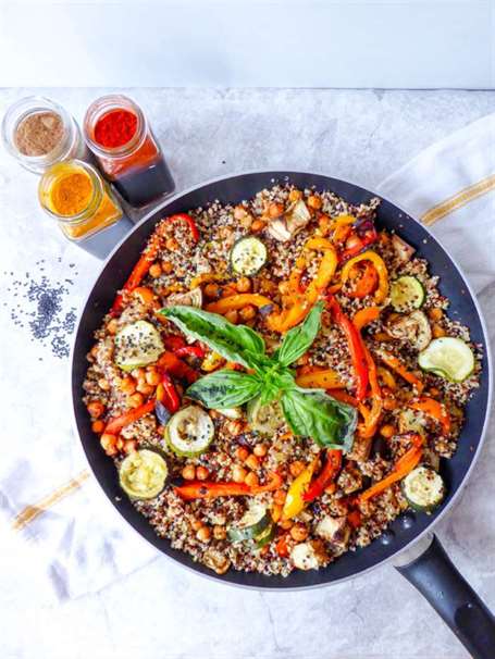 Rataouille quinoa thịt hầm