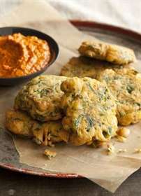 Big vegan Tây Ban Nha chickpea fritters