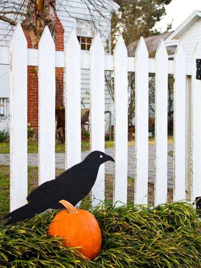 Raven Halloween DIY