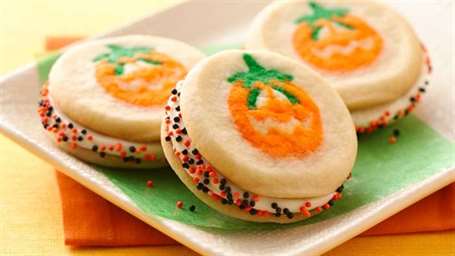 Halloween Dessert - Pumpkin Sandwich Cookies