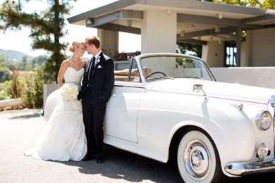 Citrus and Ivory Ballroom Wedding