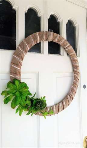 DIY Wire Ribbon Wreath voi Succulents