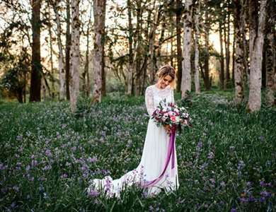 Lilac Flower Field Bridal Inspiration - Lấy cảm hứng từ điều này