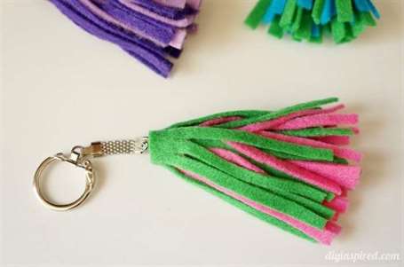 Felt Tassel Key Chainins