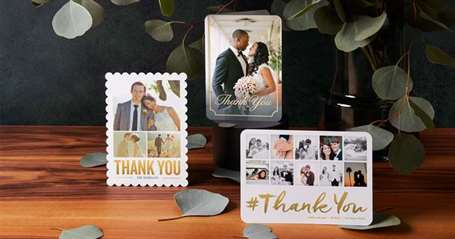 Ba tấm thiệp cảm ơn đám cưới của Shutterfly với chữ và ảnh goid