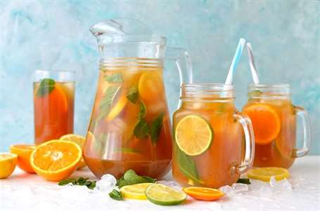 Trà đá bạc hà và cam quýt - một thức uống thanh mát, sảng khoái sẽ giúp bạn hạ nhiệt và giúp bạn sảng khoái trong những ngày nóng bức.
