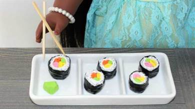 diy doll sushi.jpg