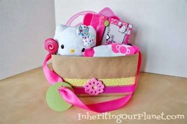 diy-hello-kitty-gift-bag (1)