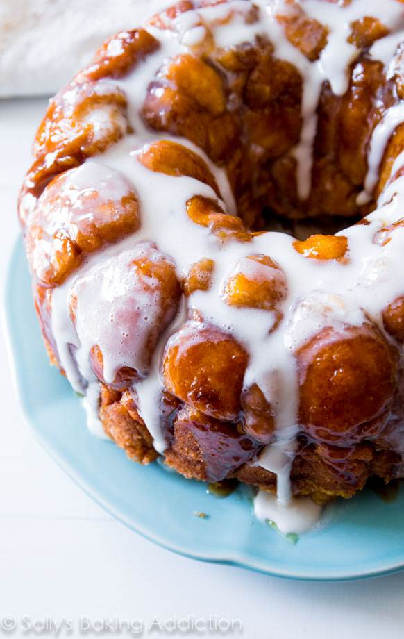 Homemade-Monkey-Bread-aka-Cinnamon-Roll-Bites