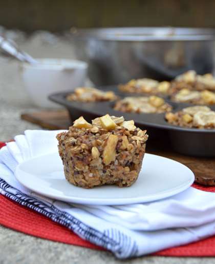 Chén ăn sáng quinoa chuối táo