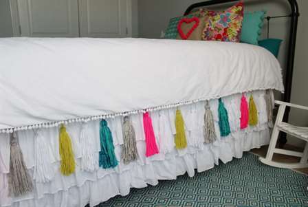 DIY Yarn Tassel Bedskirt