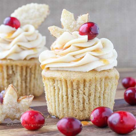 Bánh cupcake nam việt quất táo tẩm gia vị