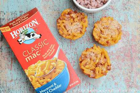 Macaroni và bánh nướng xốp phô mai