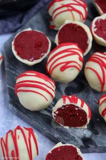 1643964672 986 Red Velvet Truffles