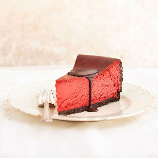 Red Velvet Cheesecake - Món tráng miệng thanh lịch cho ngày lễ tình nhân