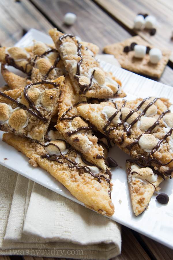 Flaky s'more pizza tam giác