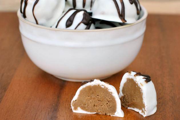 root-beer-float-truffles-photo