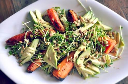 Công thức salad mùa đông cà rốt và bơ