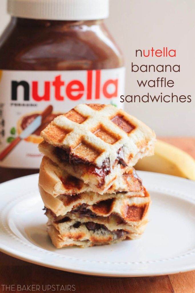 Nutella chuối waffle sandwich