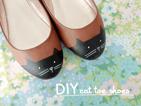 diy cat toe shoes.png
