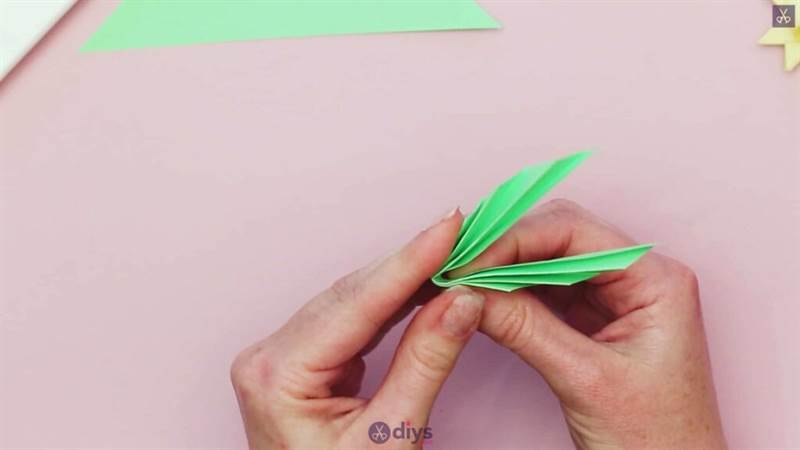 Tự làm nghệ thuật gấp giấy origami bước 11b