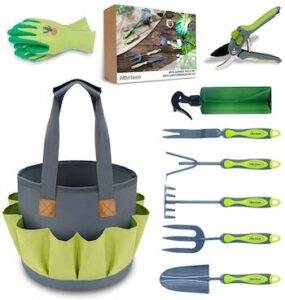 Fully stocked outdoor gardening set with rounded bag