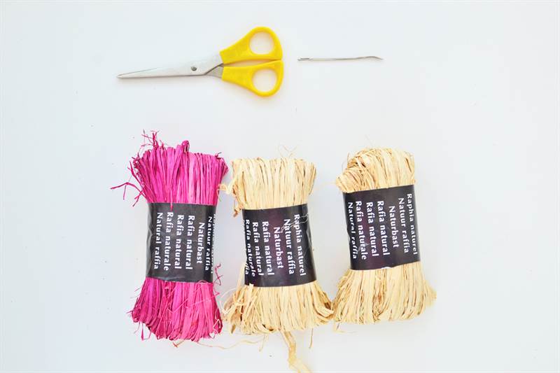 Tự làm đế lót ly Raffia