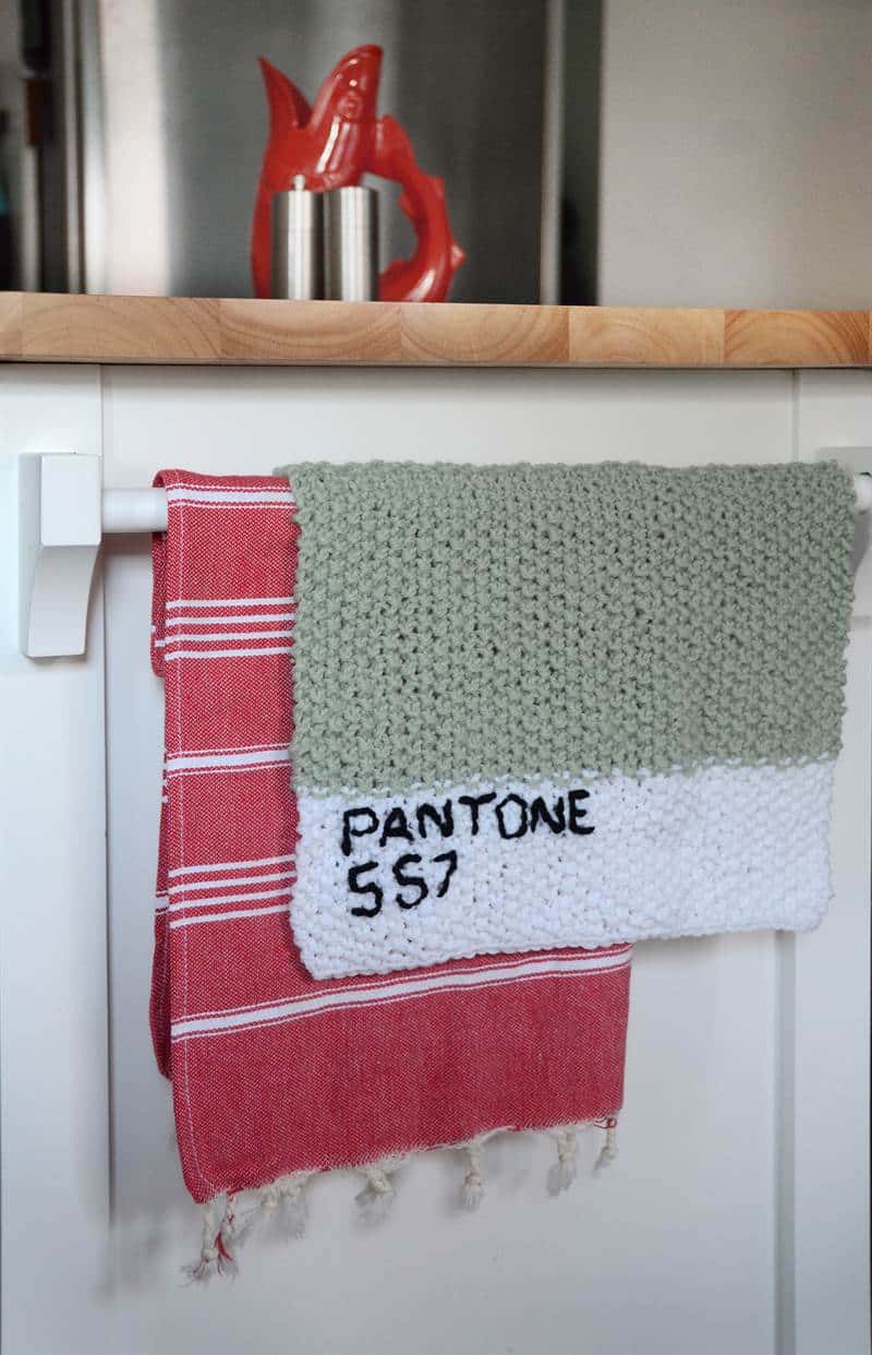 pantone towel 4.jpg