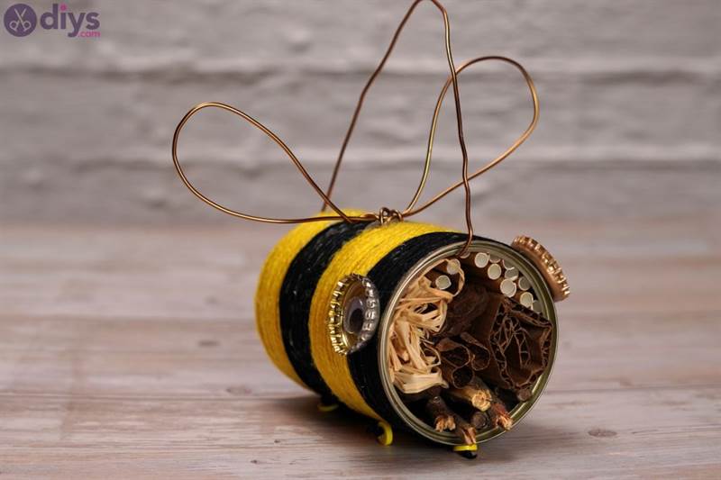 Khách sạn DIY Tin Bee
